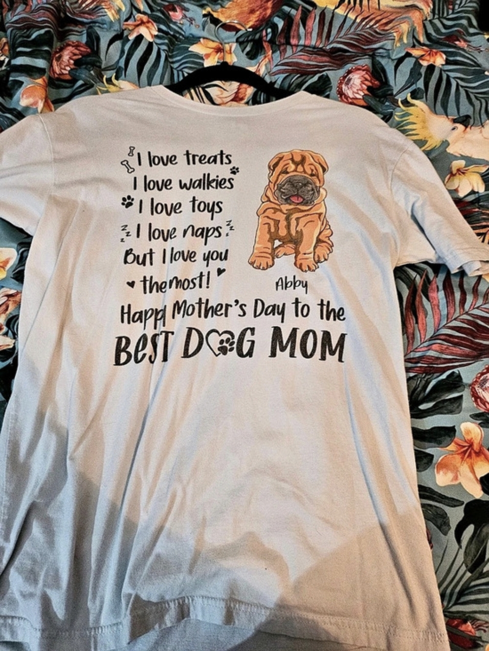 Next Level Apparel Dog Mom Graphic Tee Size Large